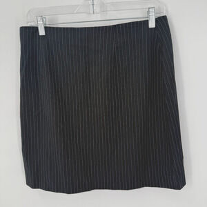 Mossimo Black Pinstripe Skirt Women’s Size 8 Stretch Pencil Career Work Office